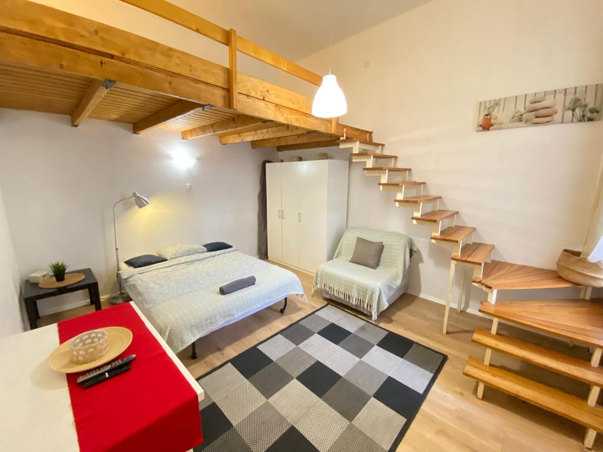 Nefelejcs Near The Keleti Railway Station Apartman Budapest Kültér fotó